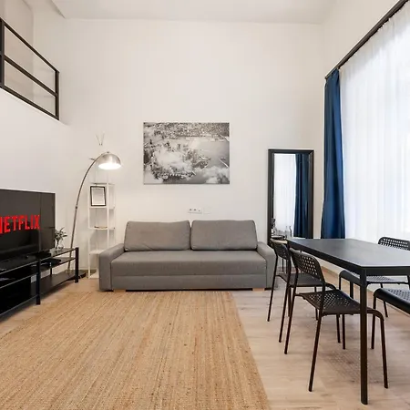 Apartment Downtown *